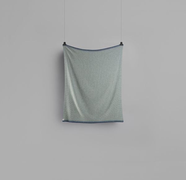 Hovedbilde Una - Blå Pledd